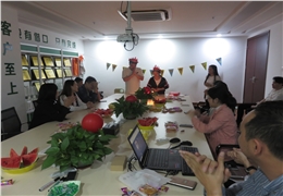 高潔雅驚喜生日會(huì)—年年有今朝