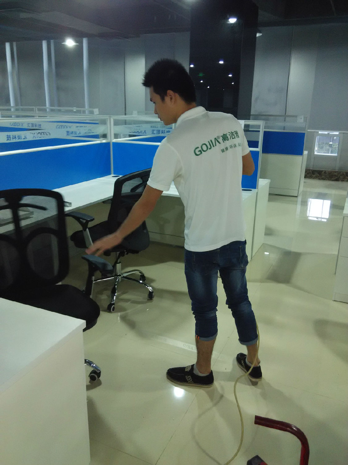 高潔雅甲醛治理進行中