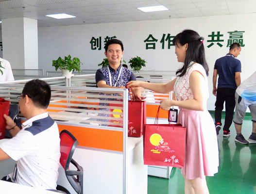 慶團(tuán)圓賀中秋，高潔雅員工福利走一波