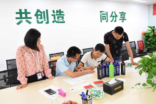 熱烈歡迎高潔雅除甲醛加盟商：廣西劉總、車總